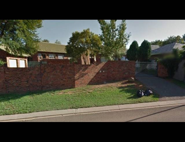 3 BEDROOM HOUSE TO LET IN HEUWELSIG